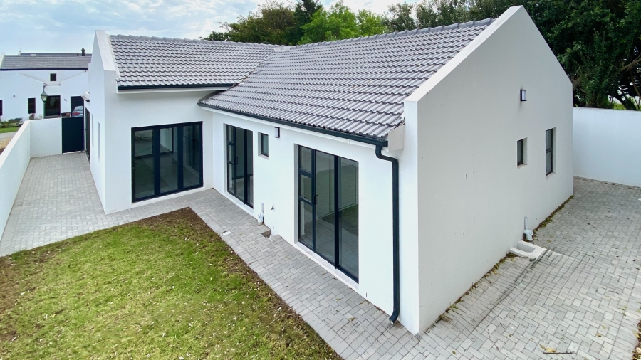 4 Bedroom Property for Sale in Shelley Point Western Cape